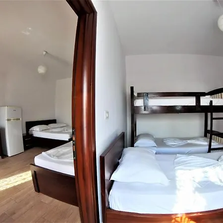 Vila Laguna 3* Ksamil